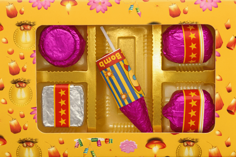 Cracker wrapping chocolates